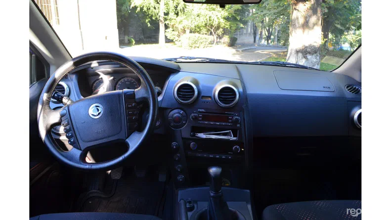 SsangYong Actyon 2010 - 8