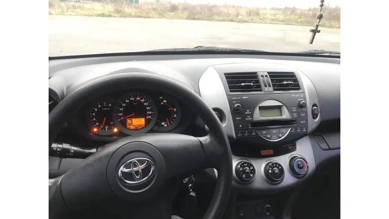 Toyota RAV4 2006 - 6