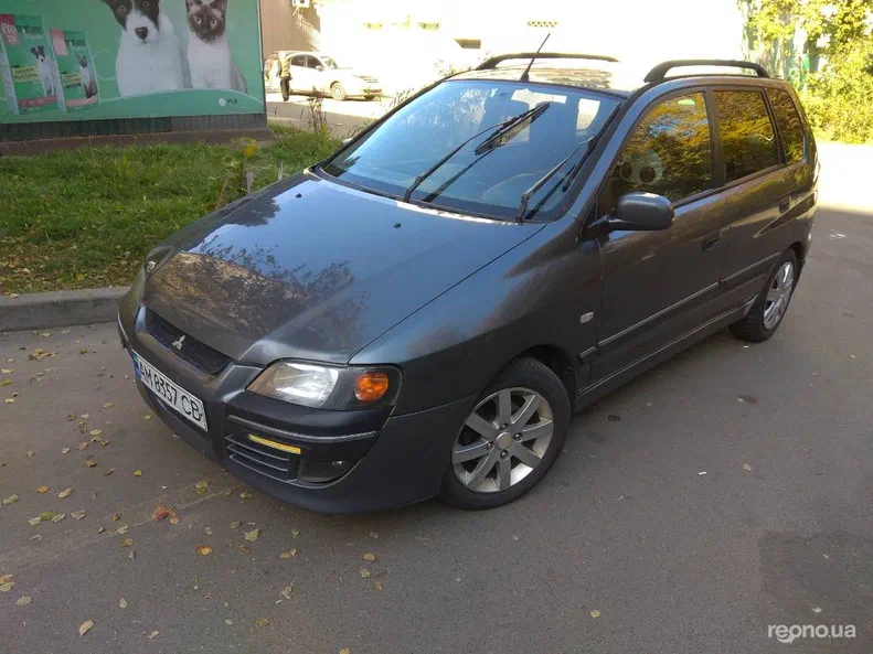 Mitsubishi Space Star 2004