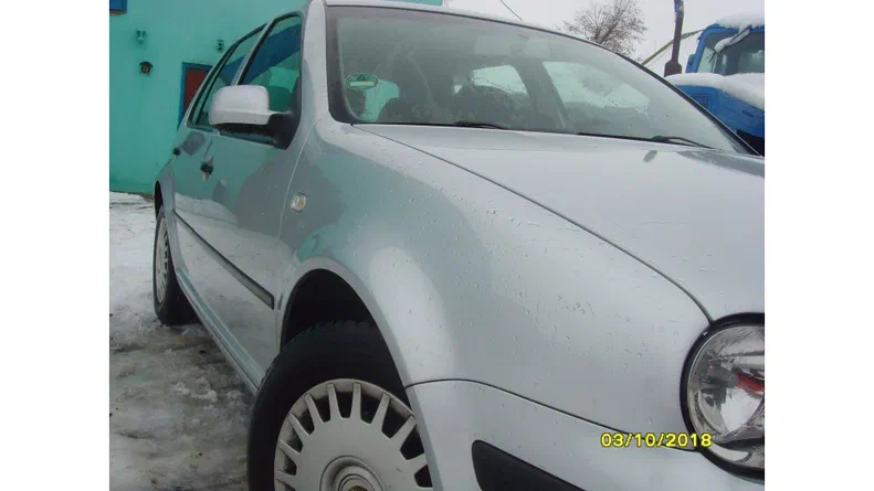 Volkswagen Golf 2002