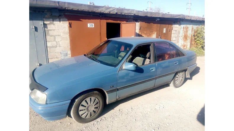 Opel Omega 1987 - 5