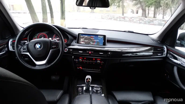BMW X5 2015 - 7