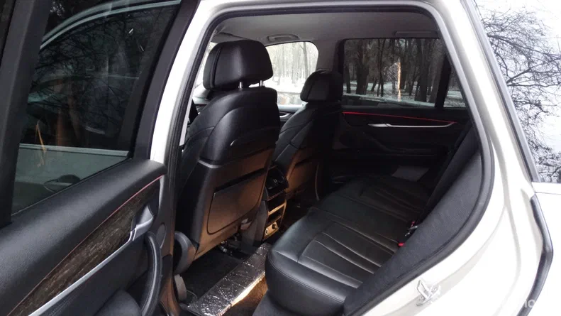 BMW X5 2015 - 19