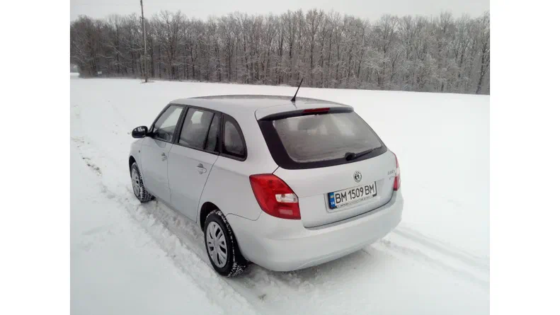 Skoda Fabia 2012 - 5