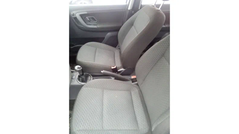 Skoda Fabia 2012 - 10