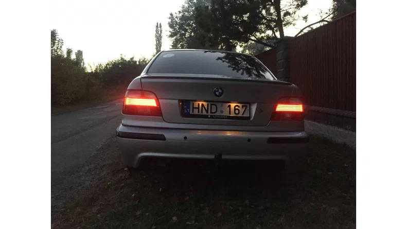 BMW 5 серія 2000 - 8