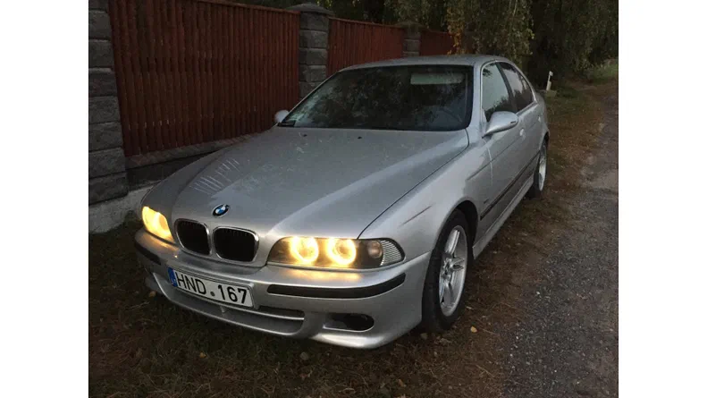 BMW 5 серии 2000