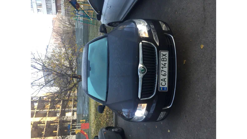 Skoda Superb 2011