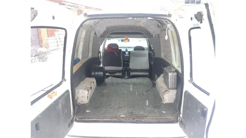 Volkswagen Caddy 1998 - 8