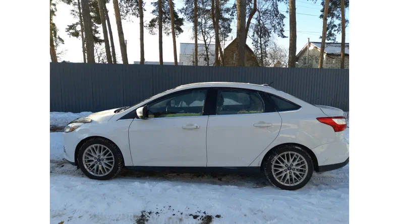 Ford Focus 2012 - 13