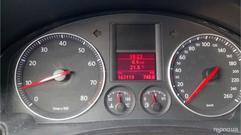 Volkswagen Golf 2005 - 7