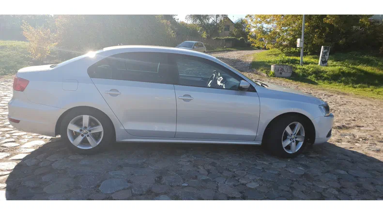 Volkswagen Jetta 2012