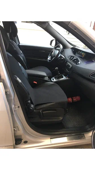 Renault Scenic 2012 - 5