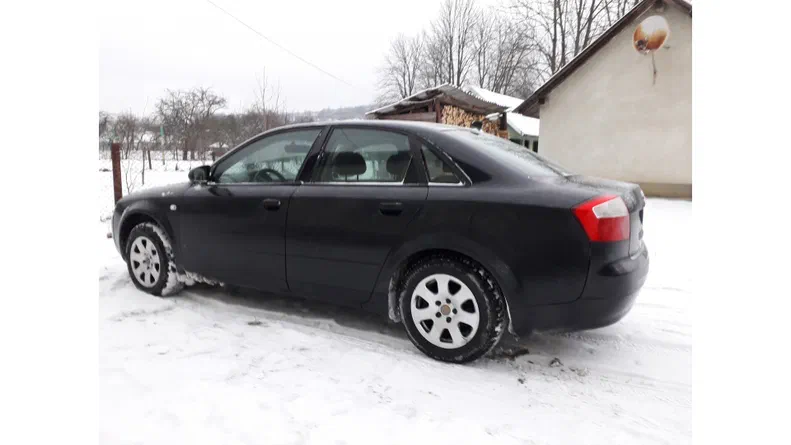 Audi A4 2001 - 8