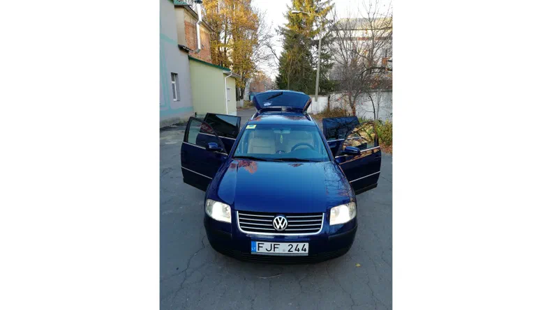 Volkswagen Passat 2002 - 5