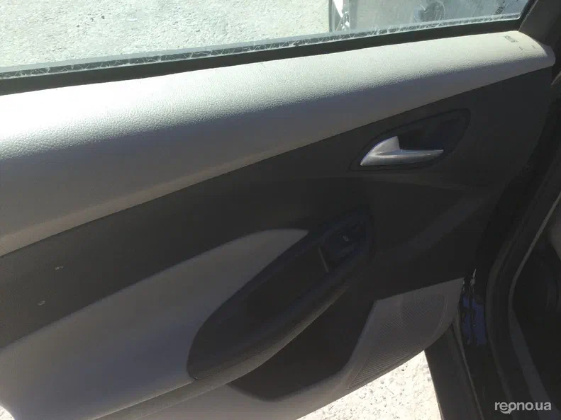 Ford Focus 2015 - 26