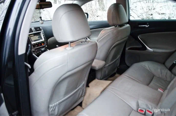 Lexus IS 2008 - 11