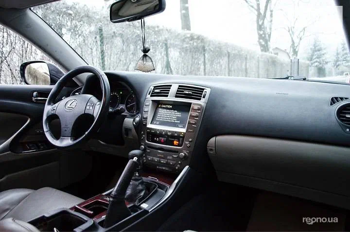 Lexus IS 2008 - 13