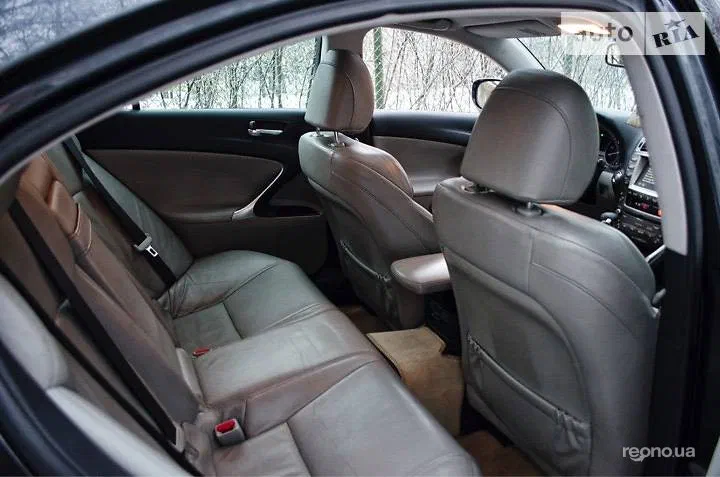 Lexus IS 2008 - 12