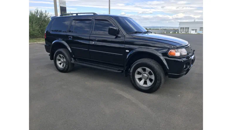 Mitsubishi Pajero Sport 2008