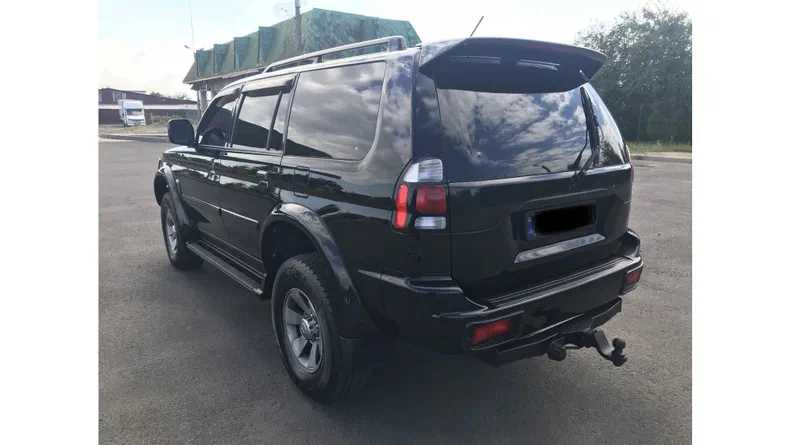 Mitsubishi Pajero Sport 2008 - 5