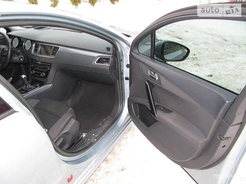 Peugeot 508 2011 - 16