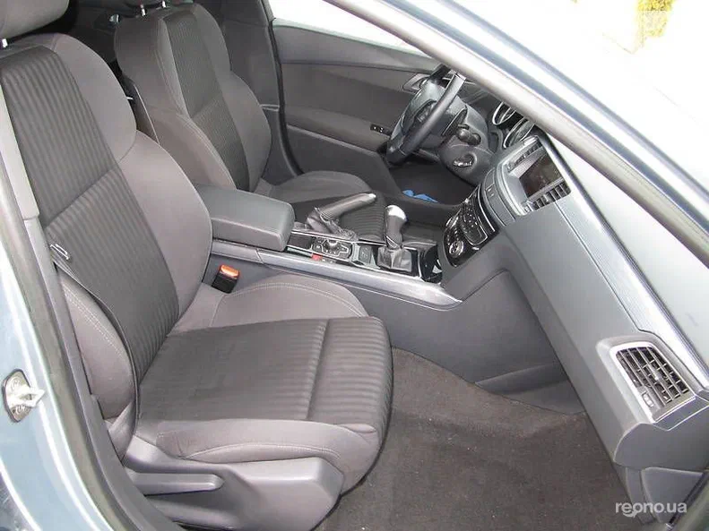 Peugeot 508 2011 - 20