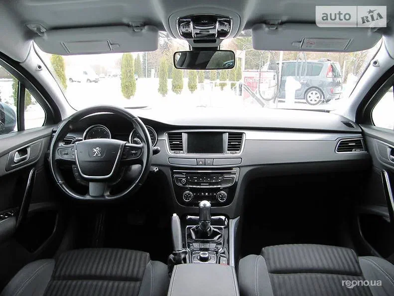 Peugeot 508 2011 - 19