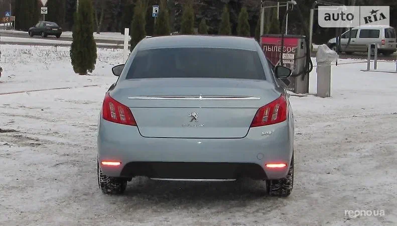 Peugeot 508 2011 - 8