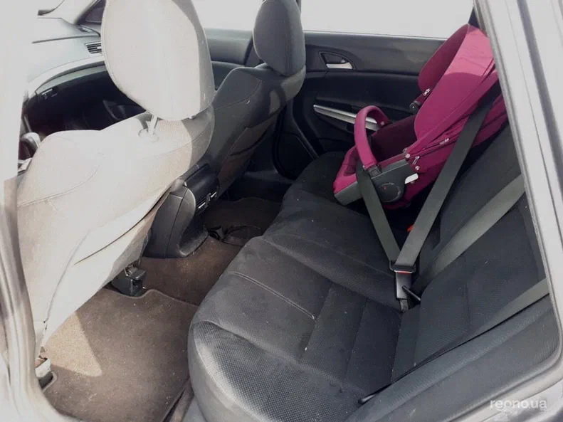 Honda Crosstour 2013 - 12