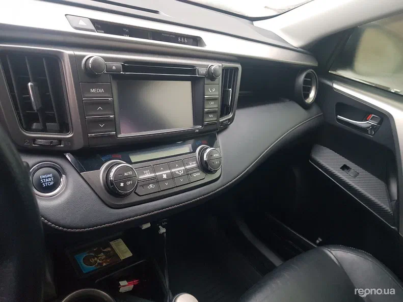 Toyota RAV4 2013 - 11