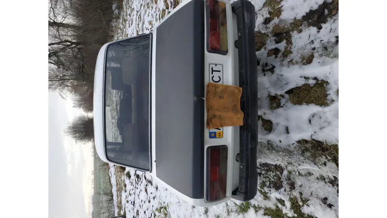 Lada (ВАЗ) 2107 2001 - 7