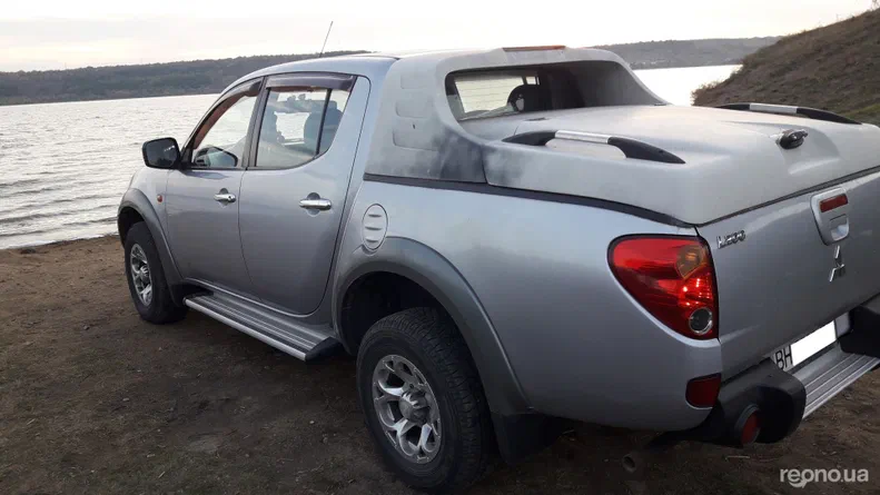 Mitsubishi L200 2008