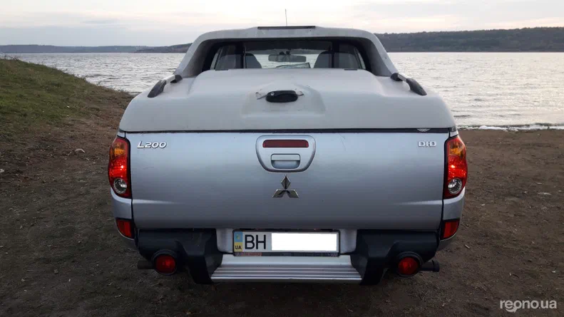 Mitsubishi L200 2008