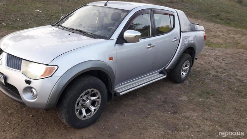 Mitsubishi L200 2008