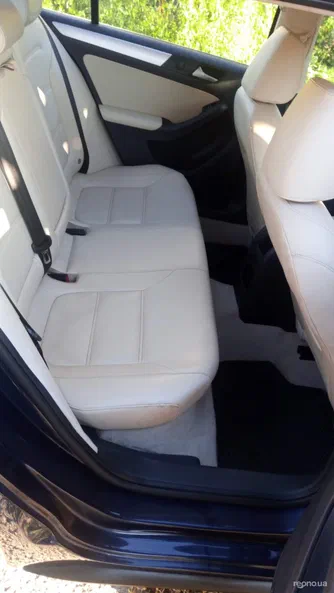 Volkswagen Jetta 2013 - 17