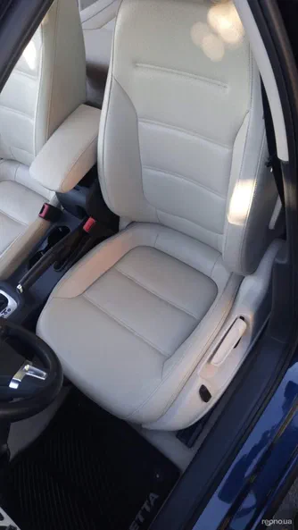 Volkswagen Jetta 2013 - 11