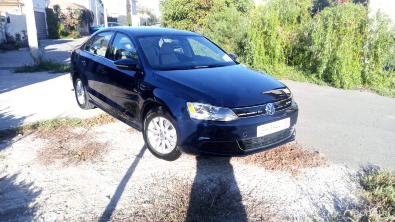 Volkswagen Jetta 2013 - 21