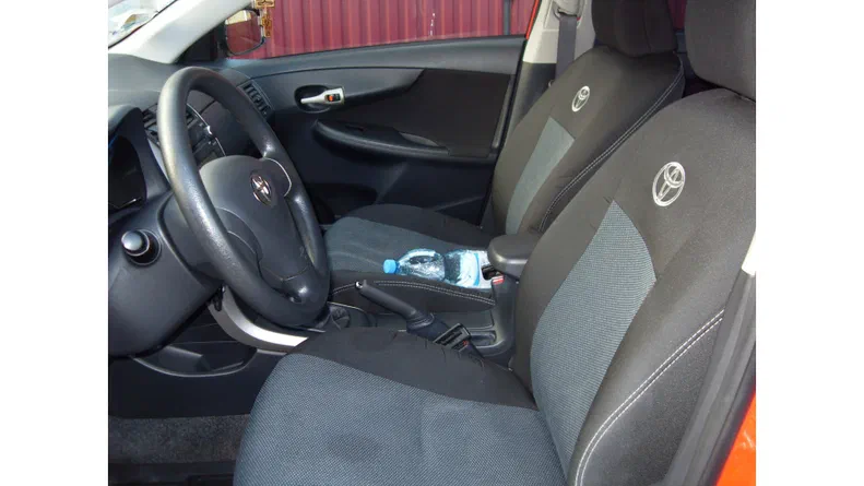 Toyota Corolla 2010 - 6