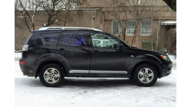 Mitsubishi Outlander 2009