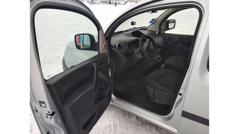 Renault Kangoo 2011 - 4