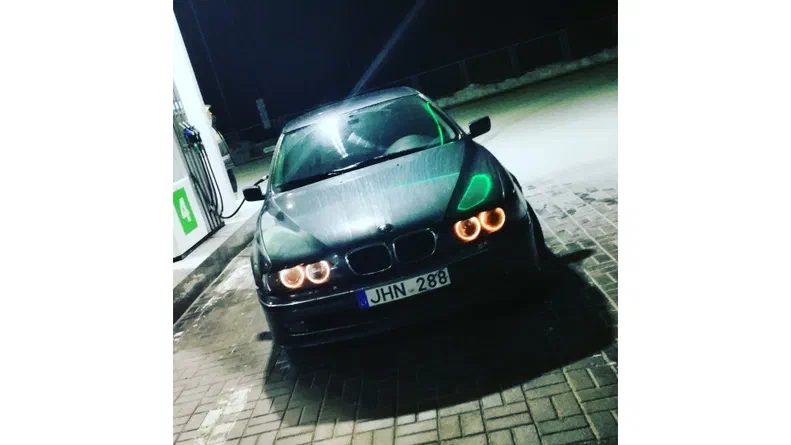 BMW 5 серии 1999