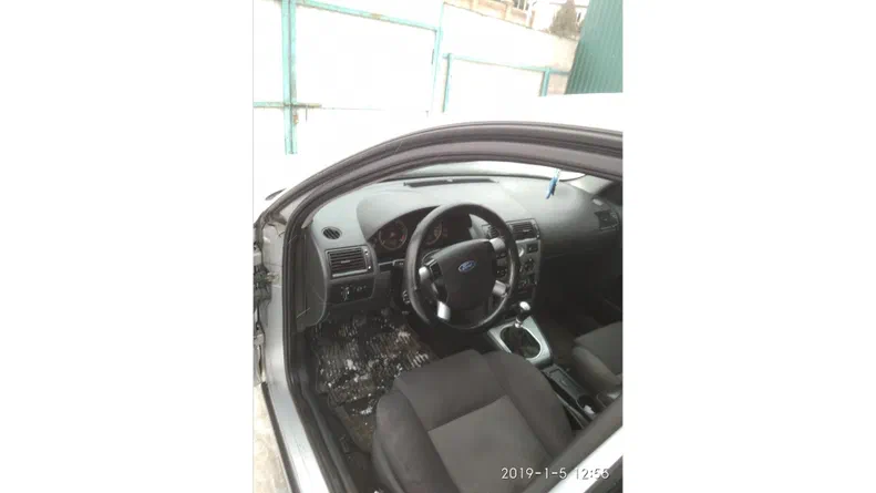 Ford Mondeo 2001 - 8
