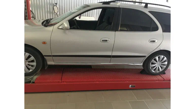 Hyundai Lantra 1997