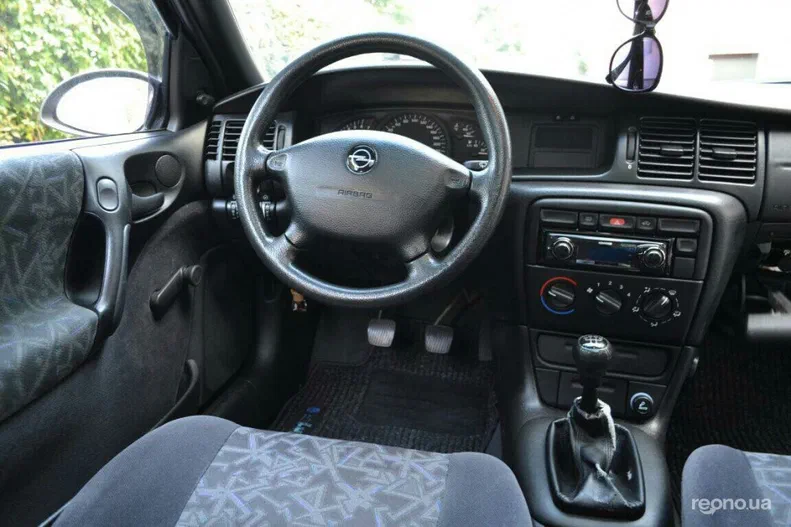 Opel Vectra 1998
