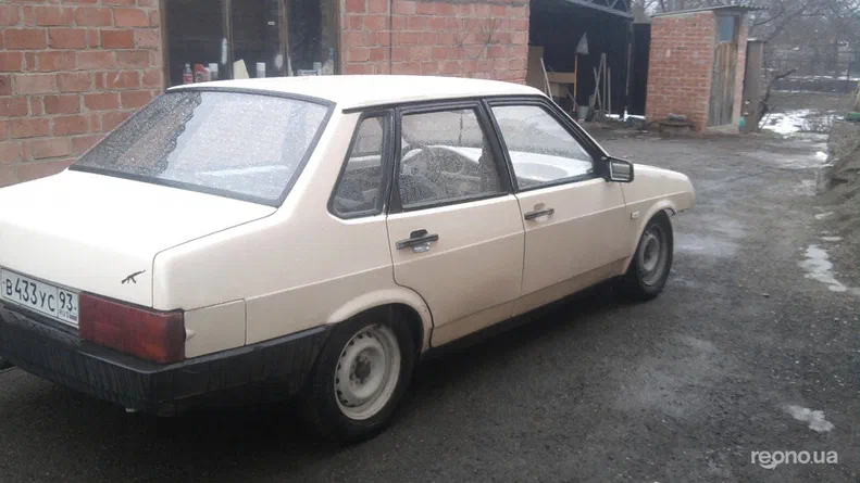 Lada (ВАЗ) 21099 2001