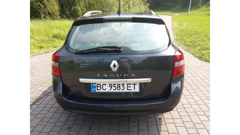 Renault Laguna 2012 - 5
