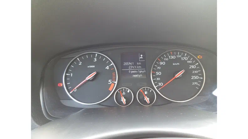 Renault Laguna 2012 - 12