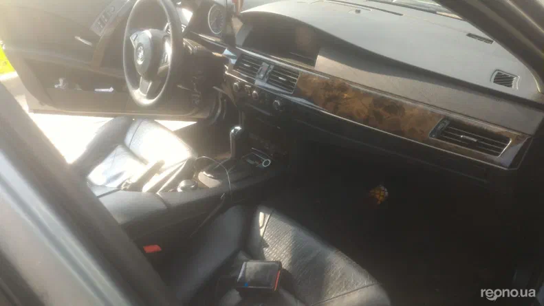 BMW 5 серии 2005