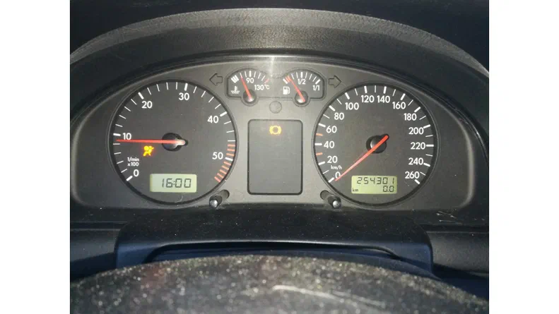 Volkswagen Passat 2000 - 6